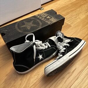 Men’s Converse Hightop - Black color - Shoe size 10